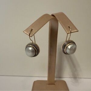 SARDA EARRINGS BALI HANDMADE STERLING SILVER WHITE MABE BLISTER PEARL DROP HOOK